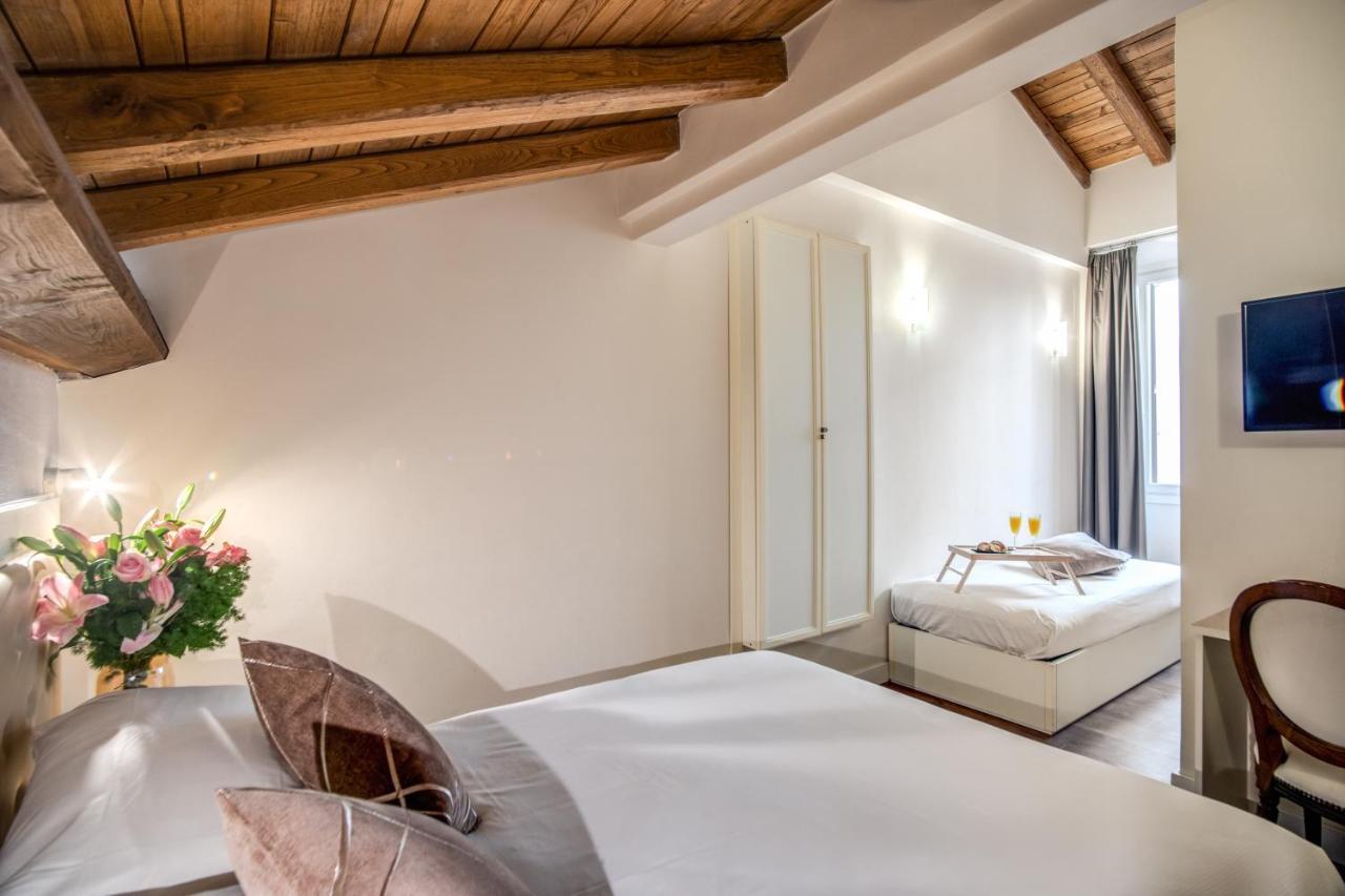 San Silvestro 3* Roma