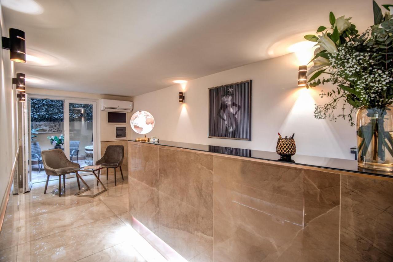 San Silvestro 3* Roma